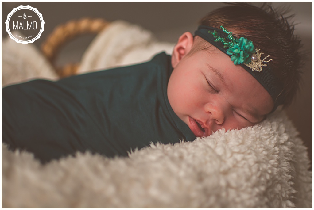 Photography of Newborn Sleeping